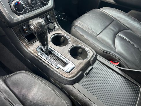 Used 2016 GMC Acadia SLT w/ Open Road Package AWD/4WD image 19