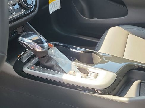 New 2026 Buick Envista Sport Touring w/ Convenience I Package FWD image 18