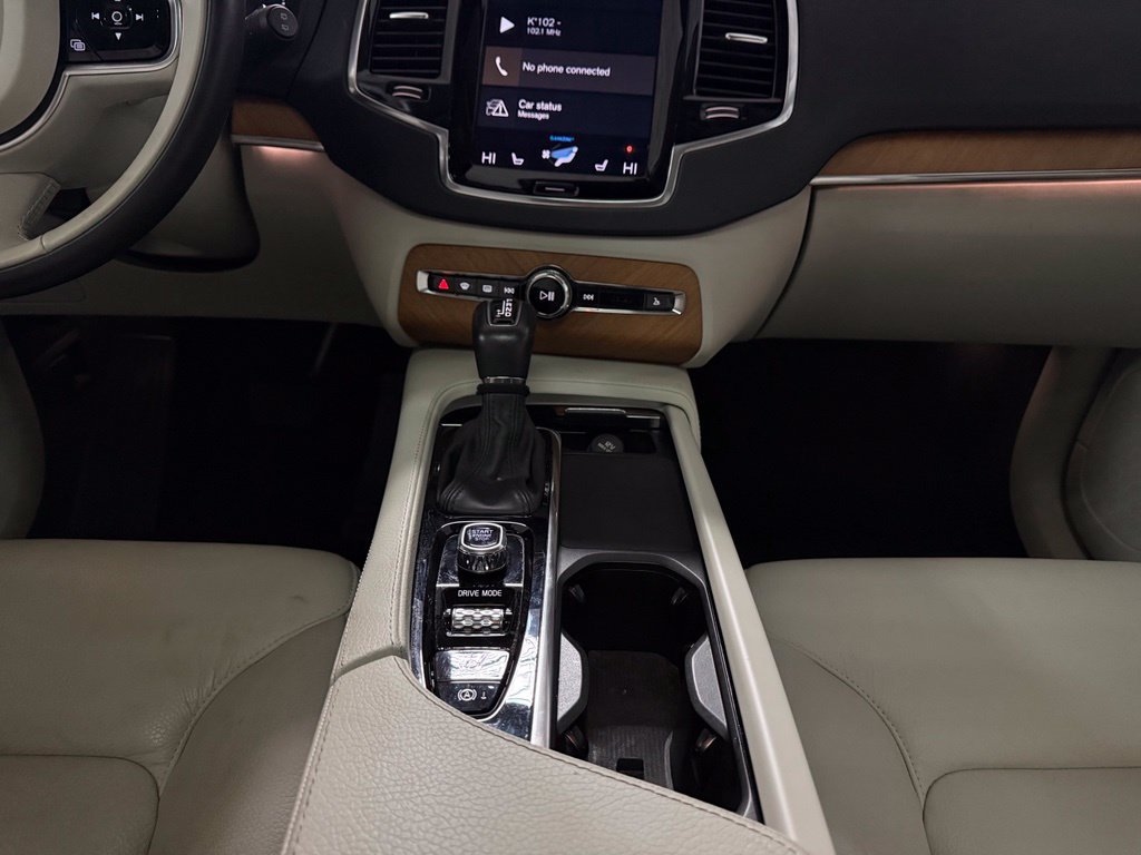 Used 2021 Volvo XC90 T5 Momentum w/ Advanced Package AWD/4WD image 14
