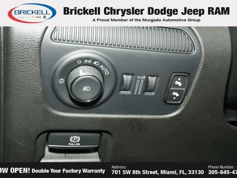 Used 2024 Jeep Wagoneer L Series II RWD image 34