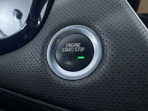 Certified 2023 Cadillac XT5 Premium Luxury w/ LPO, Floor Liner Package image 8