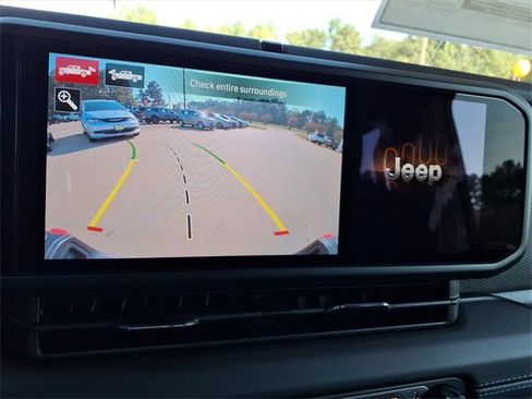 New 2025 Jeep Gladiator Rubicon image 29