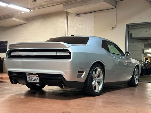Used 2009 Dodge Challenger SRT8 image 5
