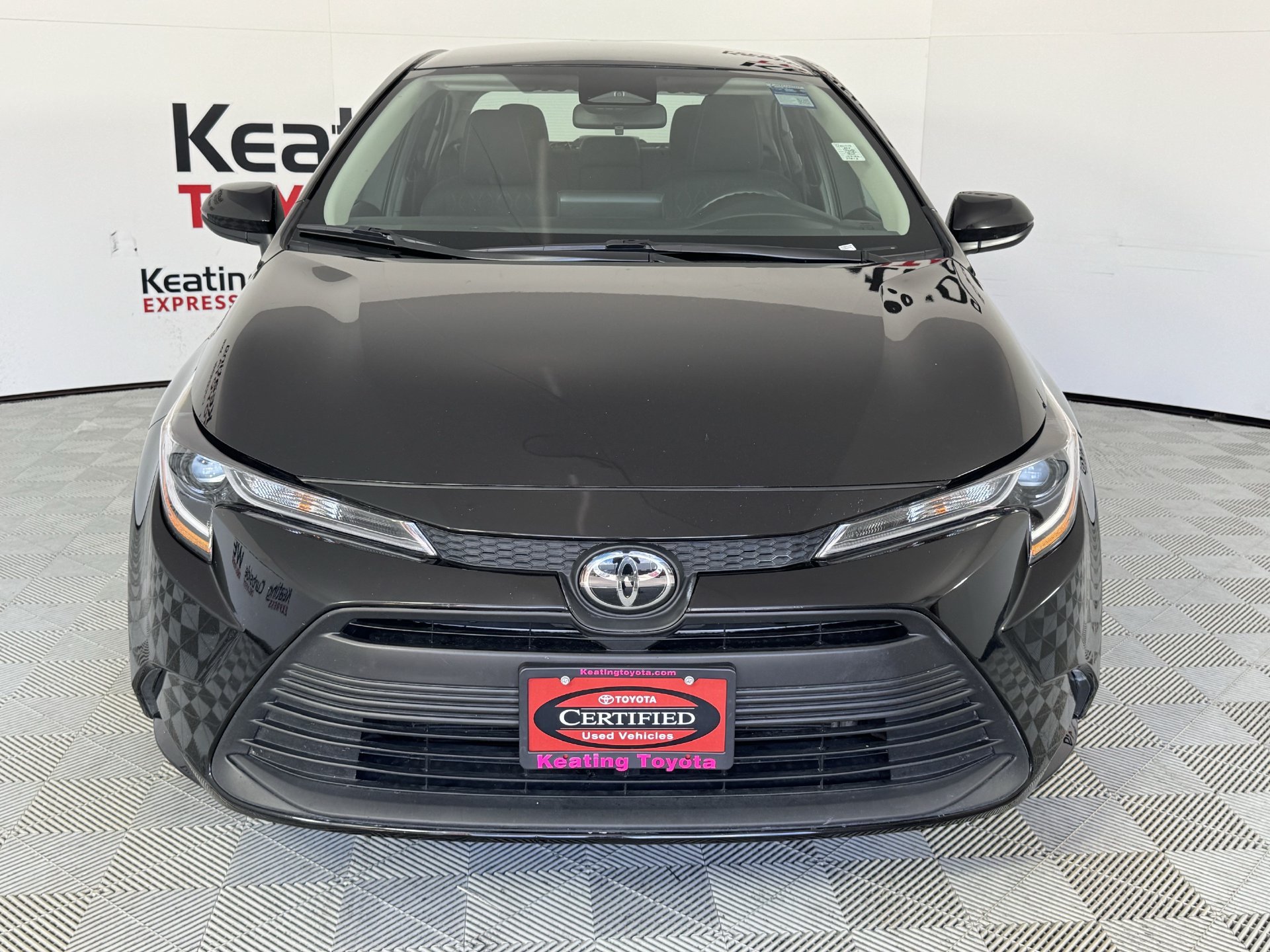Certified 2025 Toyota Corolla LE FWD image 11