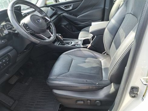 Used 2020 Subaru Forester Touring AWD/4WD image 26