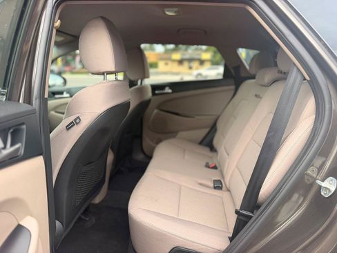 Used 2019 Hyundai Tucson Value FWD image 15