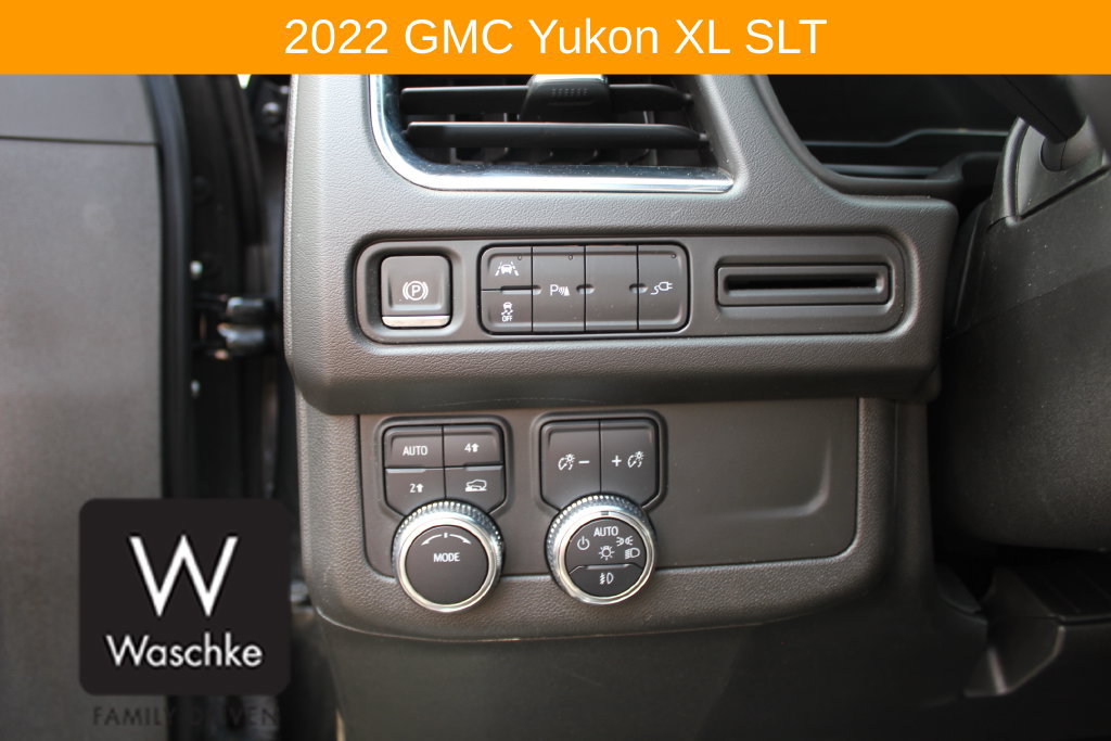 Used 2022 GMC Yukon XL SLT AWD/4WD image 31