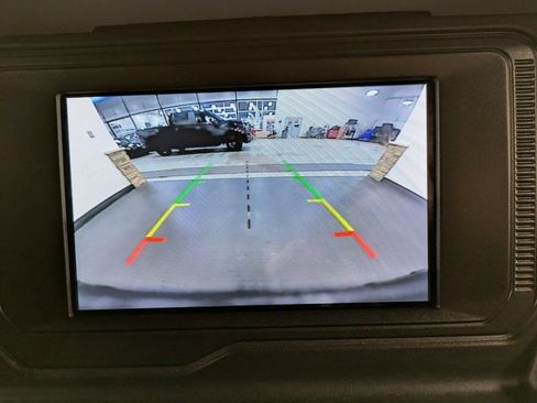 Used 2021 Ford Bronco Badlands image 16