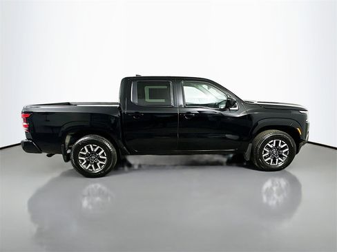 Used 2024 Nissan Frontier SL w/ Technology Package image 7