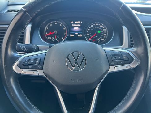 Used 2020 Volkswagen Atlas Cross Sport SE w/ Towing Package image 48