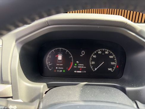 Used 2025 Honda Odyssey EX-L image 10