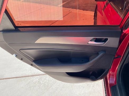 Used 2018 Hyundai Sonata Sport FWD image 14