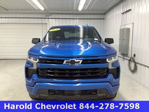 Used 2024 Chevrolet Silverado 1500 RST w/ Z71 Off-Road Package image 2