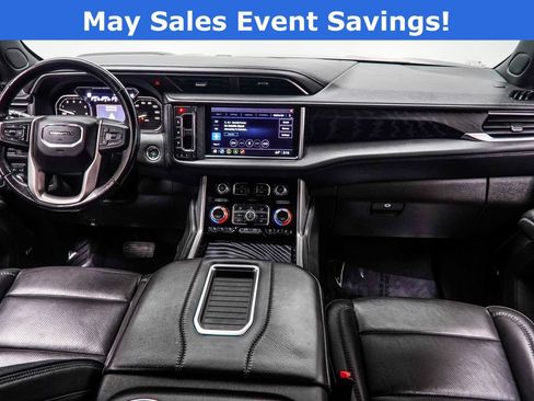 Used 2021 GMC Yukon Denali w/ Denali Premium Package AWD/4WD image 5