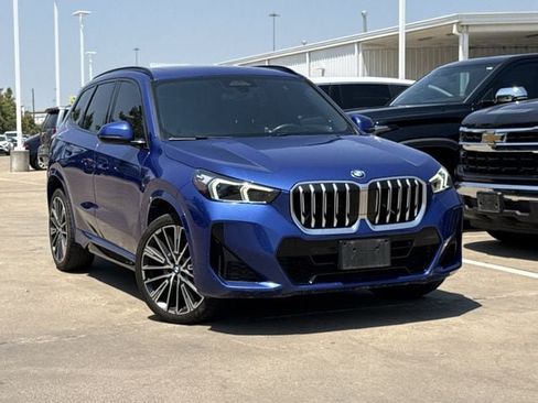 Used 2023 BMW X1 xDrive28i w/ M Sport Package AWD/4WD image 2