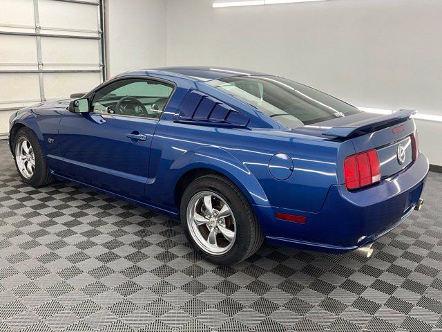 Used 2007 Ford Mustang GT RWD image 13