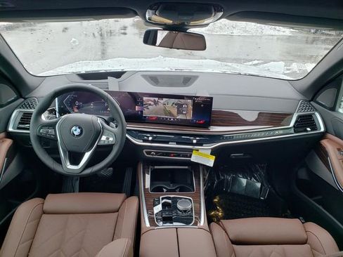 New 2026 BMW X5 xDrive40i w/ Premium Package image 13