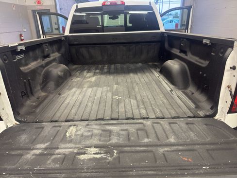 Used 2015 Chevrolet Silverado 1500 LTZ AWD/4WD image 27