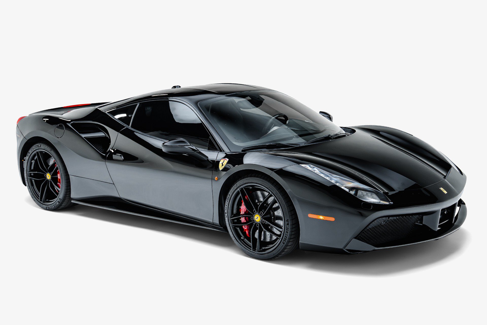 Used 2016 Ferrari 488 GTB RWD image 11