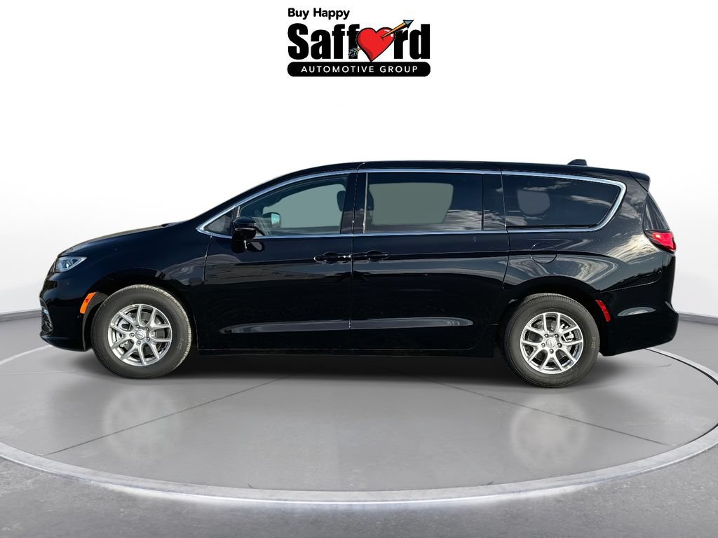 New 2026 Chrysler Pacifica Select FWD image 4