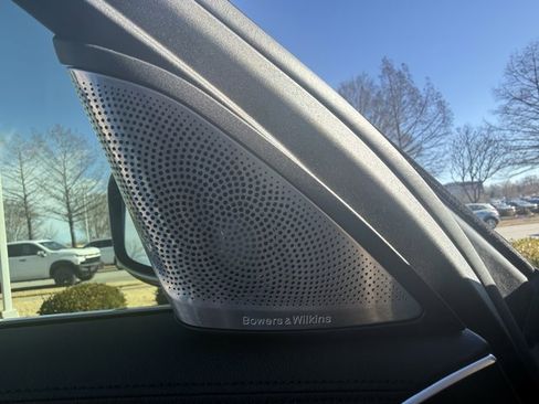 Used 2018 BMW 530e xDrive image 20