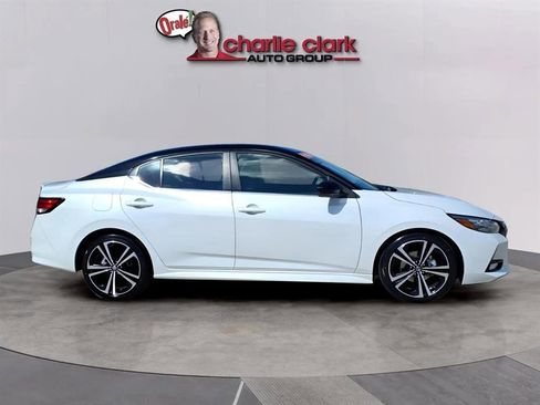 Used 2023 Nissan Sentra SR w/ Electronics Package image 6