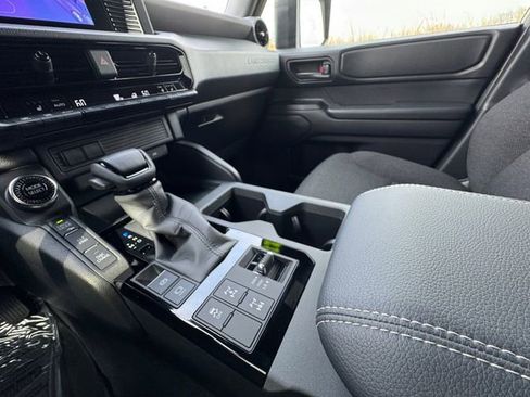 Used 2025 Toyota Land Cruiser image 12