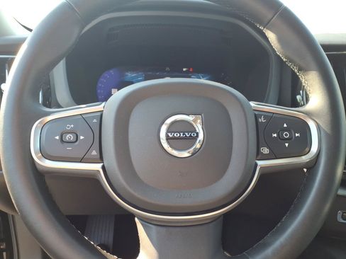 Certified 2024 Volvo XC60 B5 Core w/ Climate Package AWD/4WD image 28