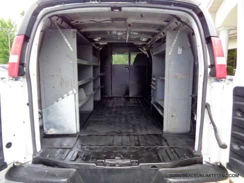 Used 2014 GMC Savana 2500 Extended RWD image 12
