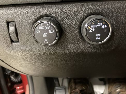 Used 2022 Chevrolet Colorado Z71 image 13