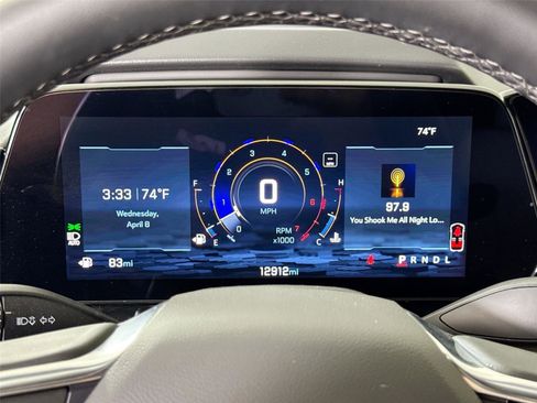 Used 2025 Chevrolet Suburban Premier image 17