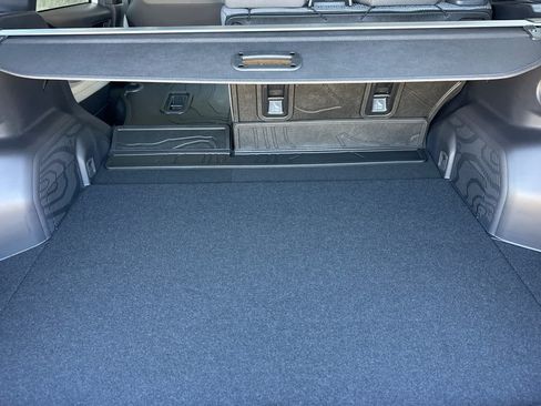 New 2026 Subaru Forester Premium AWD/4WD image 16