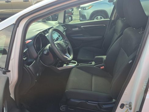 Used 2019 Honda Fit LX image 2