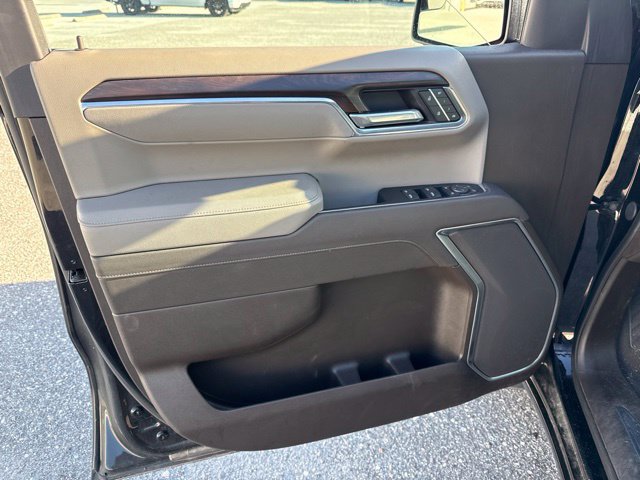 Certified 2025 GMC Sierra 1500 SLT AWD/4WD image 14