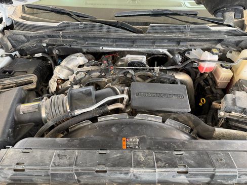 Used 2024 Chevrolet Silverado 2500 W/T w/ WT Convenience Package AWD/4WD image 25