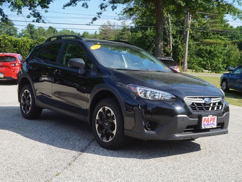 Used 2023 Subaru Crosstrek 2.0i AWD/4WD image 3