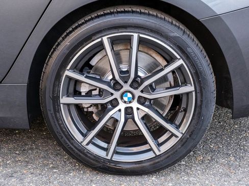 Used 2020 BMW 330i Sedan w/ Convenience Package image 31