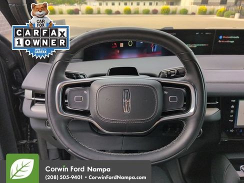 Used 2025 Lincoln Navigator Reserve w/ Jet Appearance Package AWD/4WD image 14