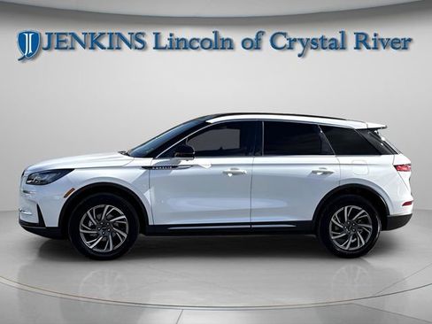 New 2026 Lincoln Corsair Premiere FWD image 6
