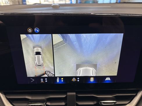 New 2026 Chevrolet Equinox LT w/ Convenience Package II image 22