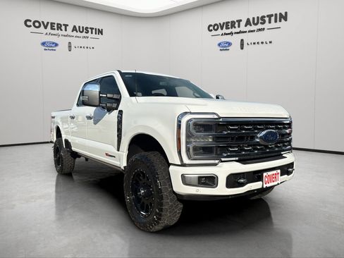 Used 2024 Ford F350 Platinum w/ Tremor Off-Road Package AWD/4WD image 5