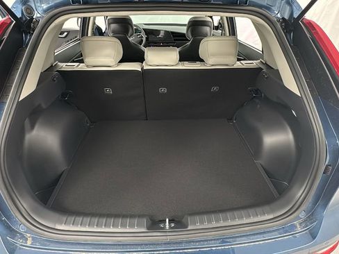 New 2025 Kia Niro EX Touring image 15