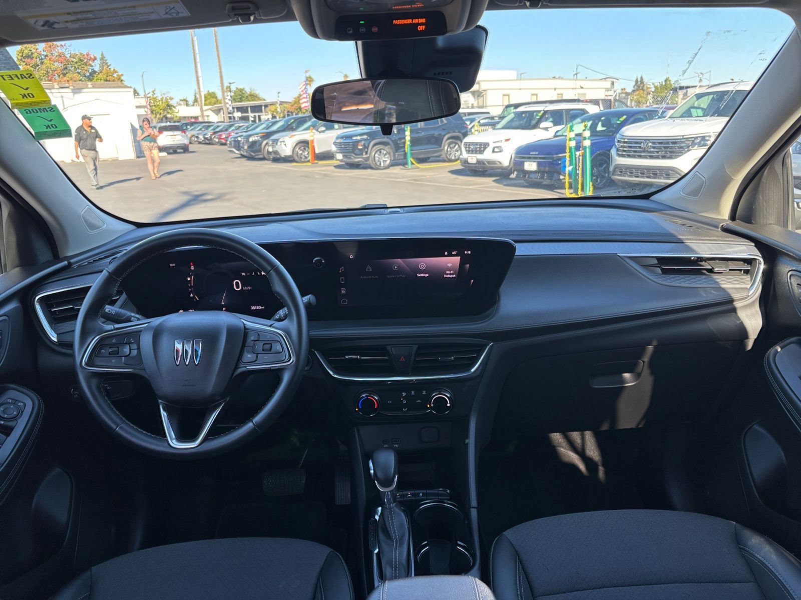 Used 2025 Buick Encore GX Preferred AWD/4WD image 31