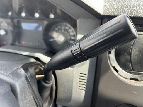 Used 2013 Ford F450 XL w/ Snow Plow Prep Pkg image 23