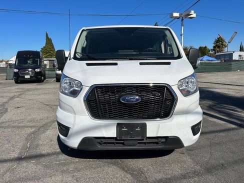Used 2022 Ford Transit 350 XLT RWD image 2