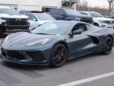 Used 2020 Chevrolet Corvette Stingray Preferred Cpe w/ 2LT Preferred Equipment Group image 5