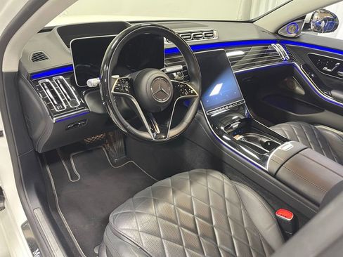 Used 2023 Mercedes-Benz S 580e 4MATIC Sedan w/ 3D Technology Package image 20