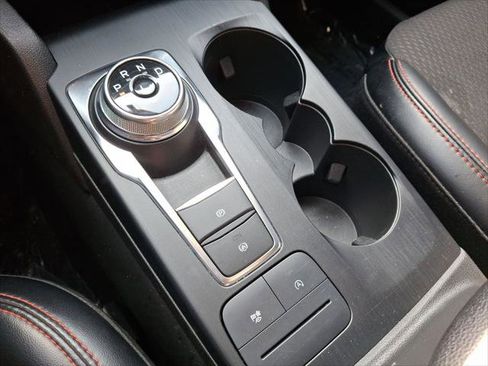 Used 2024 Ford Escape ST-Line image 12