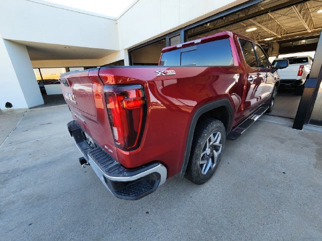 Used 2024 GMC Sierra 1500 SLT AWD/4WD image 4
