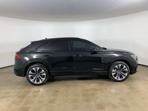 Used 2025 Audi Q8 Premium Plus AWD/4WD image 7